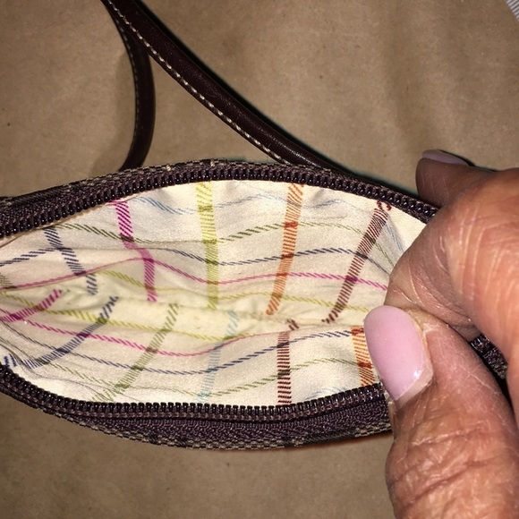 Coach wristlet - Picture 4 of 8